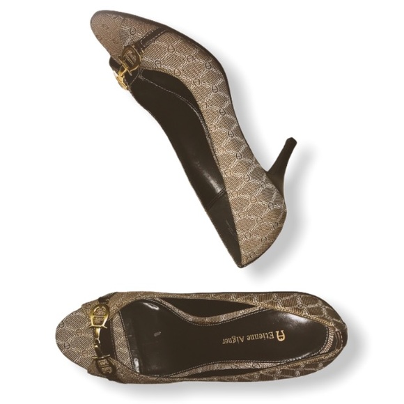 Etienne Aigner Cherise peep toe 3” heels - Picture 2 of 6